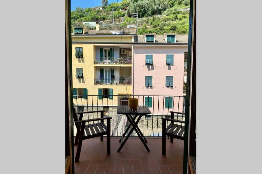 Oasi Vacation Rental Вернацца Екстер'єр фото