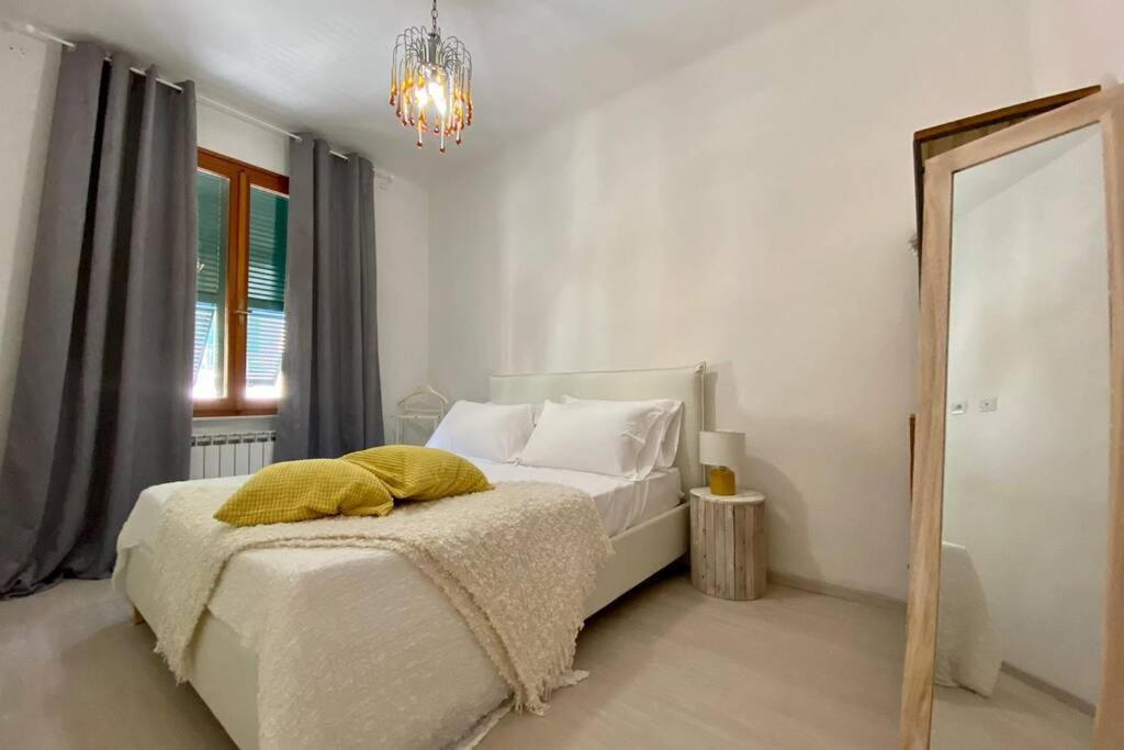 Oasi Vacation Rental Вернацца Екстер'єр фото