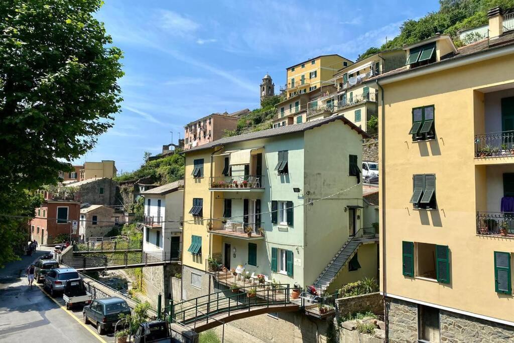 Oasi Vacation Rental Вернацца Екстер'єр фото